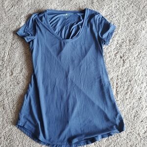 Athleta Essence Tee Size XS